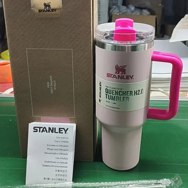 Copo Stanley Quencher H2.0 FlowState Tumbler 30oz em Aço Inoxidável com Tampa e Canudo - Allport Shop