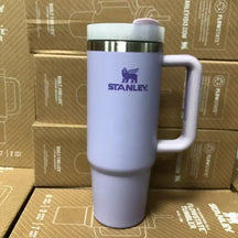 Copo Stanley Quencher H2.0 FlowState Tumbler 30oz em Aço Inoxidável com Tampa e Canudo - Allport Shop